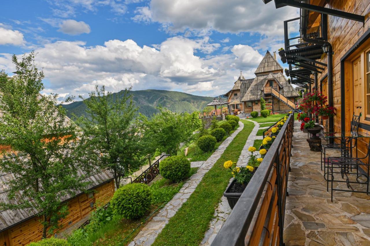 Neva Sobe Sa Pogledom Na Planine Appartement Mokra Gora Buitenkant foto