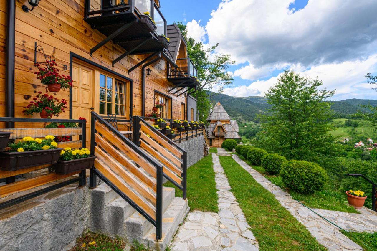 Neva Sobe Sa Pogledom Na Planine Appartement Mokra Gora Buitenkant foto