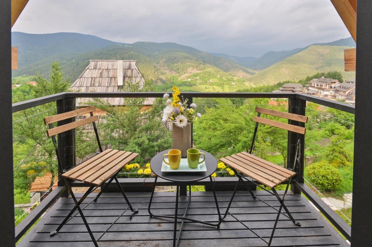 Neva Sobe Sa Pogledom Na Planine Appartement Mokra Gora Buitenkant foto